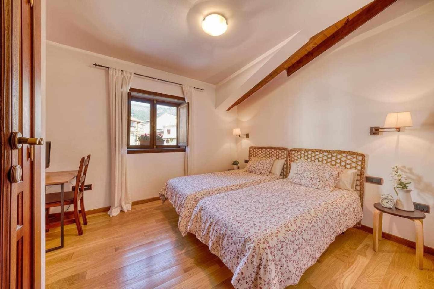 Cuesta Del Reloj Casa de hóspedes Piedralaves Exterior foto