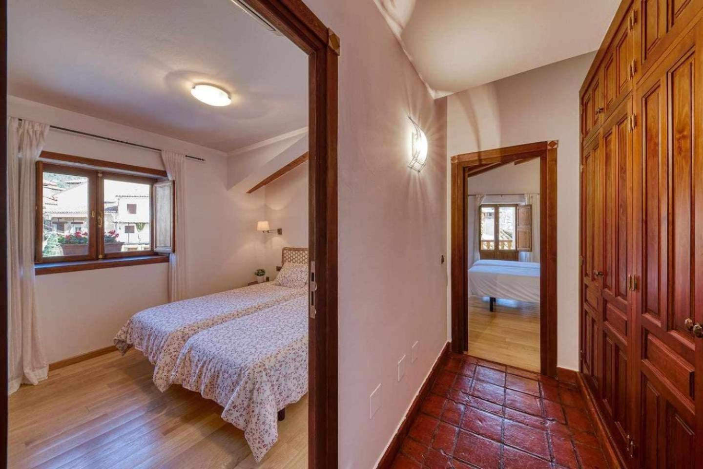Cuesta Del Reloj Casa de hóspedes Piedralaves Exterior foto